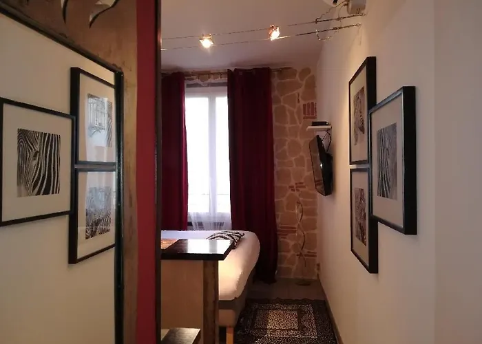 Interieurs-cour شقة نيس