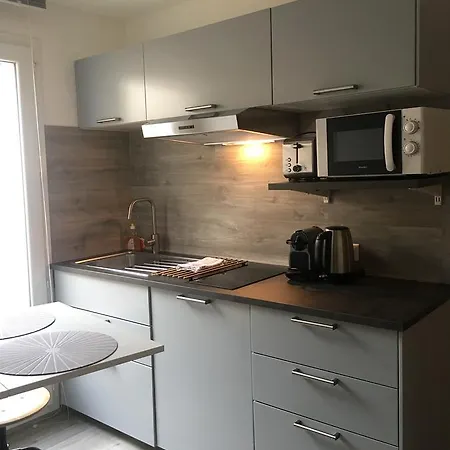 Interieurs-cour * Nice