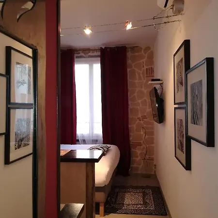 Interieurs-cour Apartman Nizza