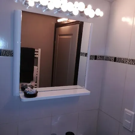 Interieurs-cour Apartman Nizza