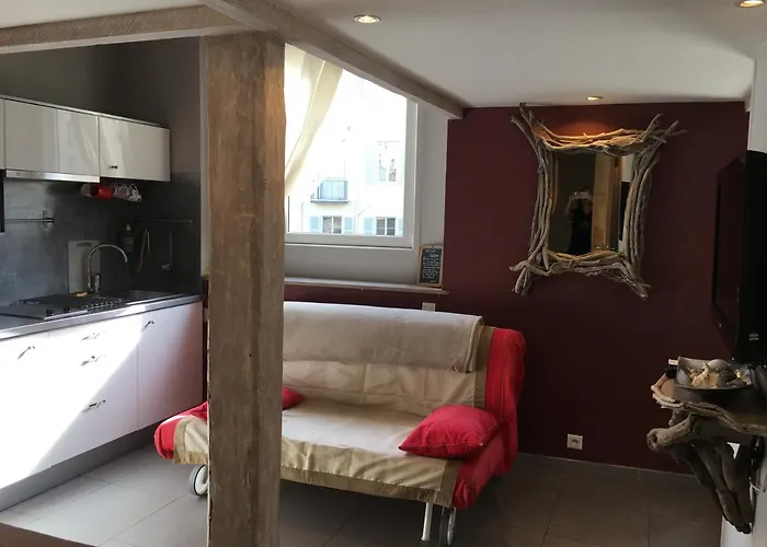 Appartamento Intérieurs-cour Nizza