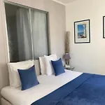 因特里亚斯-库尔酒店 *