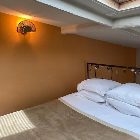 Apartman Interieurs-cour *