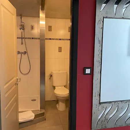 Interieurs-cour Apartman Nizza